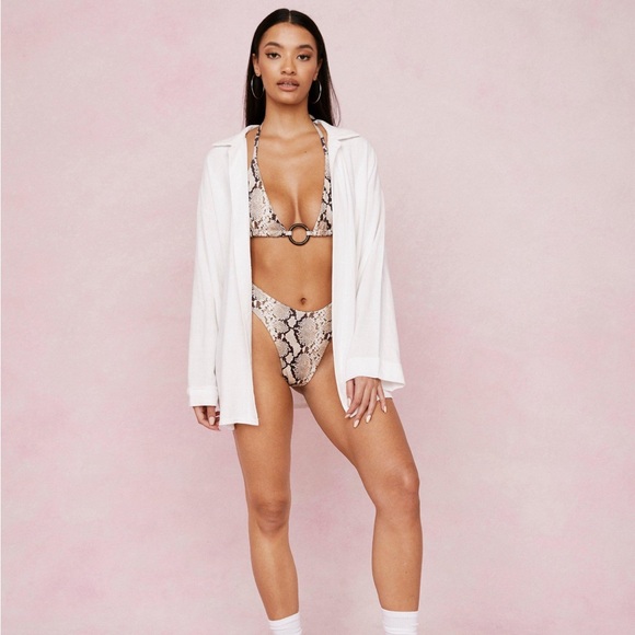 Nasty Gall Off White Oversized Beach Shirt Size 8 - Picture 2 of 8